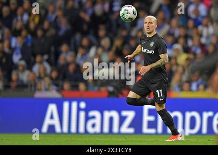 Porto, Portugal. April 2024. Dragao Stadion, Primeira Liga 2023/2024, FC Porto gegen Sporting; Nuno Santos von Sporting, während eines Spiels zwischen dem FC Porto und Sporting für die Primeira Liga 2023/2024 im Dragao Stadion in Porto am 28. April. Foto: Daniel Castro/DiaEsportivo/Alamy Live News Credit: DiaEsportivo/Alamy Live News Stockfoto