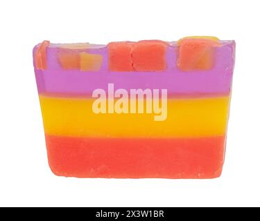 Handgemachte Seifenstange isoliert auf weißem Hintergrund Stockfoto