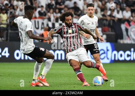 São PAULO, SP - 28.04.2024: CORINTHIANS X FLUMINENSE - Marcelo (Fluminense) während des Spiels zwischen Corinthians x Fluminense, gültig für die 4. Runde der brasilianischen Fußballmeisterschaft 2024, an diesem Sonntag (28) in der Neo Química Arena, SP. (Foto: Roberto Casimiro/Fotoarena) Stockfoto