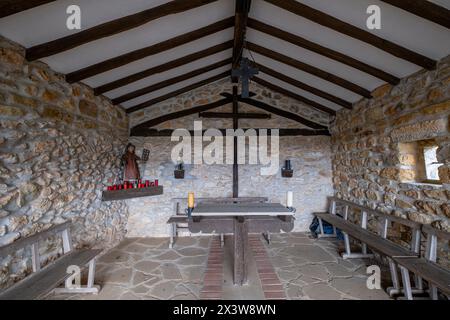 ermita de San Lorenzo, Parque Natural de Valderejo , municipio de Valdegovía, Alava, País Vasco, Spanien Stockfoto