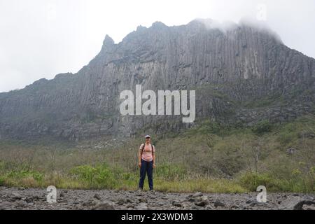 Touristen Urlaub auf Mount Kelud. Der Mount Kelud ist einer der Vulkane Indonesiens, die zuletzt 2014 ausbrachen Stockfoto