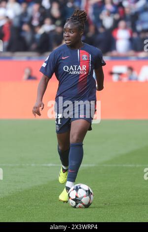 Paris, Frankreich. April 2024. Sandy Baltimore von PSG während der UEFA Women's Champions League, Halbfinale, 2. Leg-Fußballspiel zwischen Paris Saint-Germain und Olympique Lyonnais am 28. April 2024 im Parc des Princes Stadion in Paris, Frankreich - Foto Jean Catuffe/DPPI Credit: DPPI Media/Alamy Live News Stockfoto