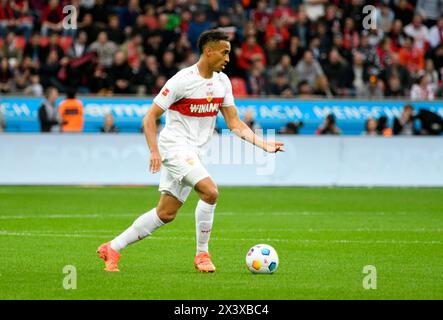 BayArena Leverkusen Deutschland, 27.4,2024, Fußball: Bundesligasaison 2023/24 Spieltag 31, Bayer 04 Leverkusen (B04) vs VfB Stuttgart (VFB) — Jamie Leweling (VFB) Stockfoto