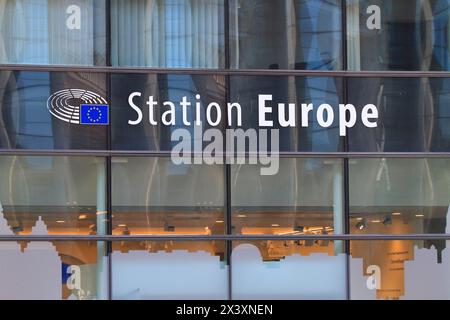 Europa, Belgien, Brüssel, Europäisches Parlament. Bahnhof Europa, alter Bahnhof in Informationszentrum umgebaut Stockfoto