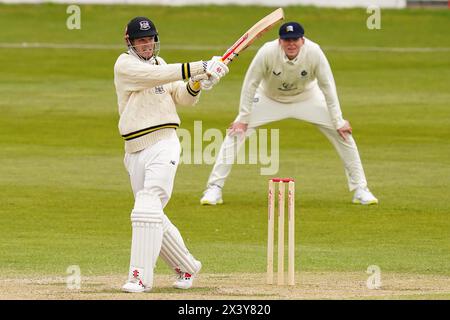 Bristol, Großbritannien, 29. April 2024. Gloucestershires Ollie Price schlug während des Spiels der Vitality County Championship Division 2 zwischen Gloucestershire und Middlesex. Quelle: Robbie Stephenson/Gloucestershire Cricket/Alamy Live News Stockfoto