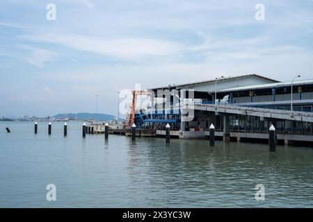 Die Fährstation von George Town auf Penang Island in Malaysia Asien Stockfoto