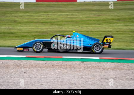 Yuhao FU 99 Virtuosi Racing Qualifying Donington Park im Donington Park, Derby, England am 27. April 2024. Foto von Chris Williams. Nur redaktionelle Verwendung, Stockfoto