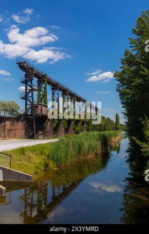 Europa, Deutschland. Nordrhein-Westfalen. Duisburg. Landschaftspark Duisburg-Nord: Landschaftspark Duisburg-Nord, erbaut auf einer Industriestrude in Duisburg-Nord Stockfoto