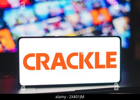 Brasilien. April 2024. In dieser Abbildung wird das Crackle-Logo auf einem Smartphone-Bildschirm angezeigt. Quelle: SOPA Images Limited/Alamy Live News Stockfoto