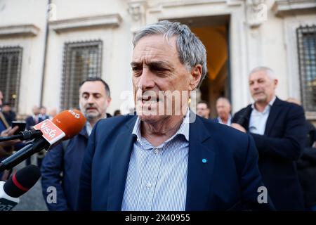 Roma, Italien. April 2024. Rocco Palombella esce dall'incontro a Palazzo Chigi tra sindacati dei metalmeccanici e commissari straordinari di Acciaierie D'Italia - Cronaca - Roma, Italia - Luned&#xec; 29. April 2024 (Foto Cecilia Fabiano/LaPresse) Rocco Palombella verlässt das Treffen im Palazzo Chigi zwischen den Metallarbeitergewerkschaften und den außerordentlichen Kommissaren der Acciaierie D'Italia-News - Rom, Italien - Montag, 29. April 2024 (Foto Cecilia Fabiano/LaPresse) Credit: LaPresse/Alamy Live News Stockfoto