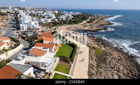 Luftaufnahme der Küste von Chloraka, Paphos, Zypern Stockfoto