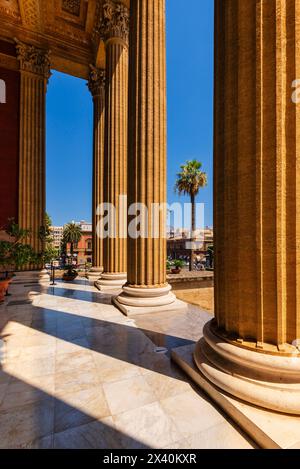 Teatro Massimo, ein Opernhaus in Palermo, Sizilien, Italien; Palermo, Italien Stockfoto