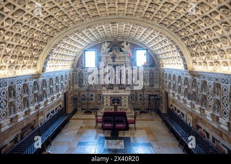 Kunstvolles Inneres der Kathedrale Santa Maria di Castello in Cagliari, Italien; Cagliari, Cagliari, Italien Stockfoto