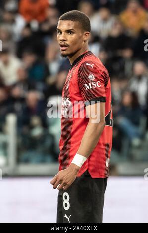 Turin, Italien. 27. April 2024. Italienische Fußballmeisterschaft der Serie A. Juventus FC vs AC Mailand 0:0 Malick Thiaw, Mailand. Stockfoto