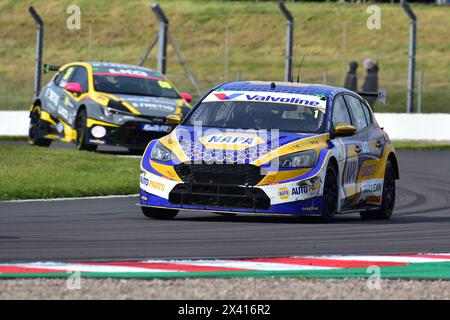 Ashley Sutton, Ford Focus ST, NAPA Racing UK, Runde 2, BTCC, British Touring Car Championship, Eröffnungsrunden der Saison 2024, 28. April 2024, Don Stockfoto