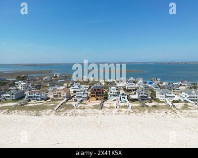 Blick auf Luxushäuser am Strand in Hamptons Long Island New York Stockfoto