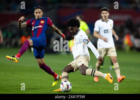 Barcelona, Spanien. April 2024. BARCELONA, SPANIEN - 29. APRIL: Thierry Correia von Valencia CF während des Liga EA Sports Spiels zwischen FC Barcelona und Valencia CF bei den Estadi Olimpic Lluis Companys am 29. April 2024 in Barcelona Credit: DAX Images/Alamy Live News Stockfoto