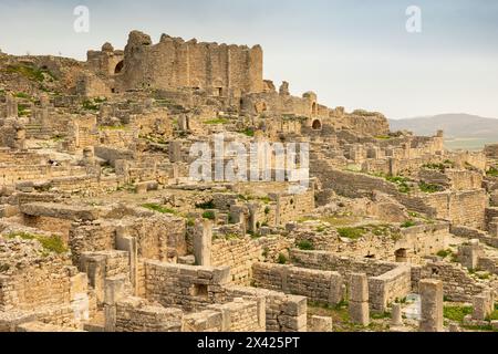 Licinische Bäder in den Ruinen der antiken Siedlung Dougga Stockfoto