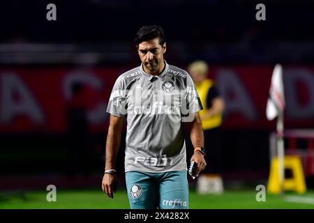 São Paulo (SP), 29/04/2024 - Futebol/São PAULO-PALMEIRAS - Abel Ferreira aus Palmeiras - Spiel zwischen São Paulo x Palmeiras, gültig für die vierte Runde der brasilianischen Meisterschaft, die am Abend dieses Montag, 29. Im MorumBIS-Stadion südlich von São Paulo, ausgetragen wird. (Foto: Eduardo Carmim/Alamy Live News) Stockfoto