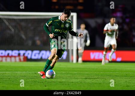 São Paulo (SP), 29/04/2024 - Futebol/São PAULO-PALMEIRAS - Piquerez aus Palmeiras - Spiel zwischen São Paulo x Palmeiras, gültig für die vierte Runde der brasilianischen Meisterschaft, die am Abend dieses Montag, 29. Im MorumBIS-Stadion südlich von São Paulo ausgetragen wird. (Foto: Eduardo Carmim/Alamy Live News) Stockfoto