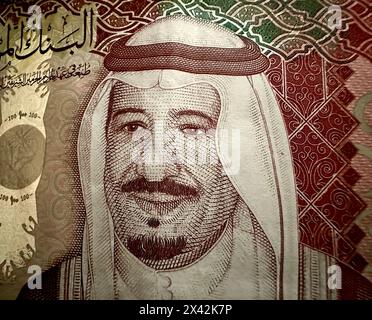 Das Porträt von König Salman bin Abdulaziz Al Saud aus Saudi-Arabien 100-Rial-Banknote. Stockfoto