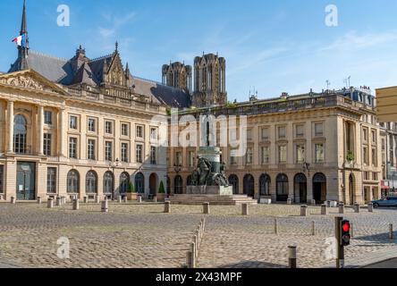 Eindruck rund um den Place Royale in Reims, der bevölkerungsreichsten Stadt im französischen Departement Marne Stockfoto