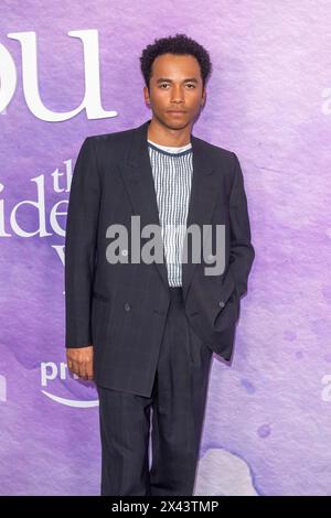 29. April 2024: Nova Iorque, Nova Iorque, Estados Unidos: (NOVO) Do Prime Video Estreia em Nova York. 29 de abril de 2024, Nova York, Nova York, EUA: Raymond Cham Jr. Participa do programa ''The Idea of You'' do Prime Video. Estreia em Nova York no Jazz im Lincoln Center em 29 de abril de 2024 na cidade de Nova York. (Kreditbild: © Ron Adar/TheNEWS2 via ZUMA Press Wire) NUR REDAKTIONELLE VERWENDUNG! Nicht für kommerzielle ZWECKE! Stockfoto