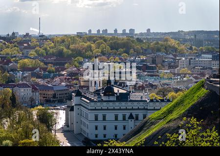 Der Blick über Vilnius vom Denkmal der drei Kreuze, Vilnius, Litauen Stockfoto