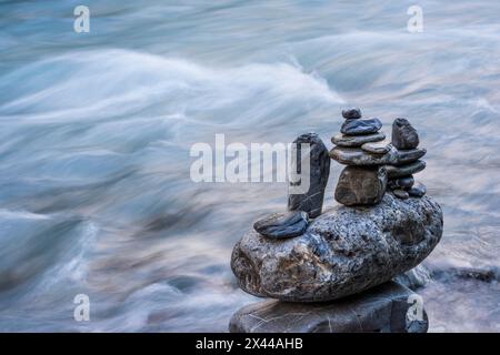 Cairn, Oybach in Oytal, bei Oberstdorf, Allgaeu, Bayern, Deutschland Stockfoto