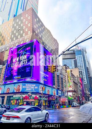 Neonschilder, Times Square, Manhattan, New York City Stockfoto