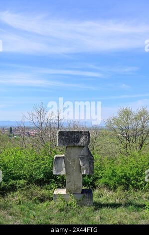 St. Margarethen, Burgenland, Österreich. Skulpturen römischer Steinbruch St. Margarethen. Yoshikuni Iida 1961, die Skulpturenlandschaft in St. Margarethen in Bur Stockfoto