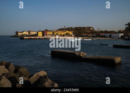 Goree, Senegal. April 2024. © Nicolas Remene/Le Pictorium/MAXPPP - Goree 23/04/2024 Nicolas Remene/Le Pictorium - 23/04/2024 - Senegal/Dakar/Goree - L'Ile de Goree, le 23. april 2024. - Valeurs ACtuelles out, no jdd, jdd out, RUSSIA OUT, NO RUSSIA OUT #norussia/23/04/2024 - Senegal/Dakar/Goree Island - Goree Island, 23. April 2024. Quelle: MAXPPP/Alamy Live News Stockfoto