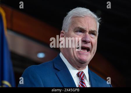 Washington, Usa. April 2024 30. US-Repräsentant Tom Emmer, R-MN, bei der wöchentlichen Pressekonferenz des US-amerikanischen Kapitols in Washington, DC am Dienstag, den 30. April 2024. Foto: Annabelle Gordon/UPI. Quelle: UPI/Alamy Live News Stockfoto