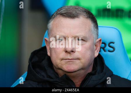 COVENTRY, Großbritannien - 30. April 2024: Coventry City Manager Mark Robins sieht sich vor dem EFL-Meisterschaftsspiel zwischen Coventry City FC und Ipswich Town FC in der Coventry Building Society Arena (Foto: Craig Mercer/ Alamy Live News) Stockfoto