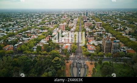 Stadt Mendoza, Argentinien. Aus der Vogelperspektive nach Osten. Stockfoto