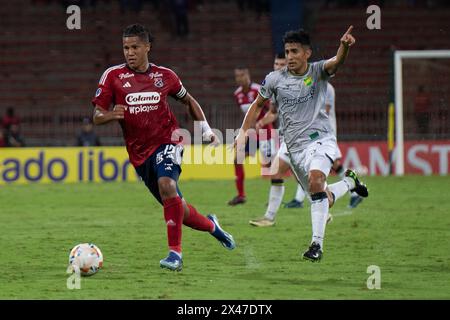 Medellin, Kolumbien. April 2024. Deportivo Independiente Medellin's Jaime Alvarado während des CONMEBOL Sudamericana Spiels zwischen Deportivo Independiente Medellin und Defensa y Justicia in Medellin, Kolumbien, 25. April 2024. Foto: Camilo Moreno/Long Visual Press Credit: Long Visual Press/Alamy Live News Stockfoto