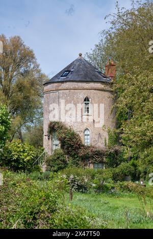 Cerney Wick Roundhouse im Frühjahr. Cerney Wick, Cotswolds, Gloucestershire, England Stockfoto