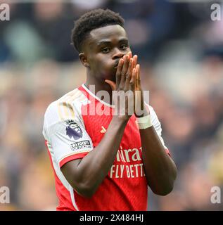 London, Großbritannien. April 2024 - Tottenham Hotspur gegen Arsenal - Premier League - Tottenham Hotspur Stadium. Bukayo Saka in Aktion. Bildnachweis: Mark Pain / Alamy Live News Stockfoto