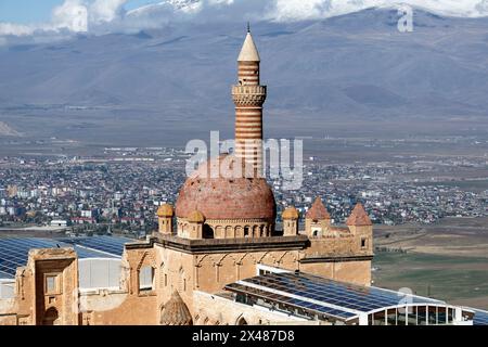 Ishak Pascha Palast, Kuppel und Minarett, Dogubayazit, Türkei Stockfoto