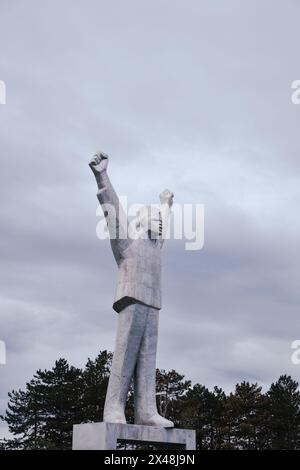 Das Denkmal für Stjepan Filipovic in Valjevo, Serbien. Er war ein jugoslawischer kommunistischer Partisanen, der 1942 in Valjevo gefangen genommen und hingerichtet wurde. Das Monument Re-p Stockfoto