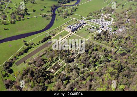 Aus der Vogelperspektive des Chatsworth House Estate, Derbyshire Stockfoto