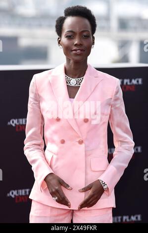 Lupita Nyongo beim Photocall zum Kinofilm Ein ruhiger Ort: Tag Eins auf dem IET Building. London, 01.05.2024 *** Lupita Nyongo beim Fotobesuch für den Film A Quiet Place Day One A Quiet Place Day One im IET Building London, 01 05 2024 Foto:XS.xVasx/xFuturexImagex Quiet 4406 Stockfoto