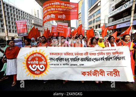 Am 1. Mai 2024 nahmen Bekleidungsarbeiter und andere Aktivisten der Arbeiterorganisation an einer Demonstration zum Mai oder Internationalen Arbeitstag in Dhaka, Bangladesch, Teil. Dhaka Dhaka Bezirk Bangladesch Copyright: XHabiburxRahmanx Stockfoto