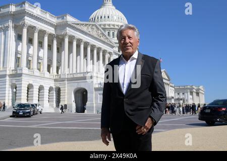 Washington, USA. Mai 2024. Der ehemalige US-amerikanische Rennfahrer Mario Andretti war heute auf einer Pressekonferenz am 1. Mai 2024 im House Triangule/Capitol Hill in Washington DC, USA. (Foto: Lenin Nolly/SIPA USA) Credit: SIPA USA/Alamy Live News Stockfoto