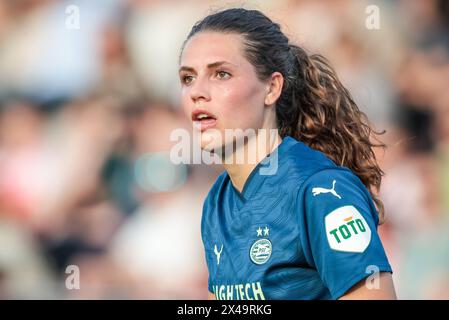 Amsterdam, Niederlande. Mai 2024. AMSTERDAM, 01-05-2024, de. Toekomst, Azerion Eredivisie vrouwen, Ajax - PSV (Frauen), Staffel 2023/2024, während des Spiels Ajax - PSV (Frauen), PSV-Spielerin Melanie Bross Credit: Pro Shots/Alamy Live News Stockfoto