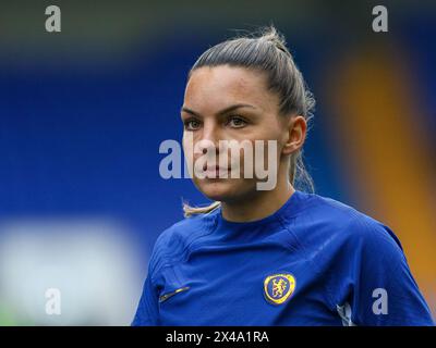 Prenton Park Stadium, Großbritannien. Mai 2024. Johanna Rytting Kaneryd (19 Chelsea) während der Barclays Women Super League zwischen Liverpool und Chelsea im Prenton Park Stadium in Liverpool, England 1. Mai 2024 | Foto: Jayde Chamberlain/SPP. Jayde Chamberlain/SPP (Jayde Chamberlain/SPP) Credit: SPP Sport Press Photo. /Alamy Live News Stockfoto