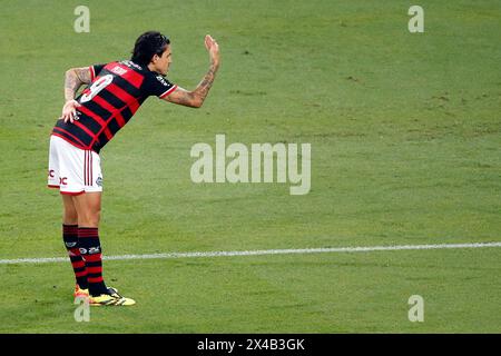 Rio de Janeiro, Brasilien. Mai 2024. Pedro von Flamengo feiert, nachdem er das erste Tor seiner Mannschaft während des Spiels zwischen Flamengo und Amazonas erzielte, für die erste Etappe der dritten Phase des Brasilianischen Cups 2024 im Maracana-Stadion in Rio de Janeiro am 1. Mai. Foto: Nadine Freitas/DiaEsportivo/Alamy Live News Credit: DiaEsportivo/Alamy Live News Stockfoto