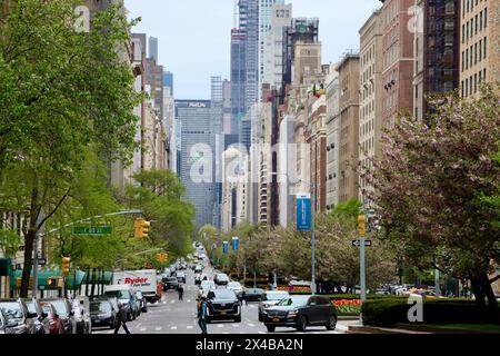 Blick auf die Park Avenue South in Richtung Midtown von East 80th Street, Manhattan, New York Stockfoto