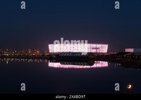 Baku. Aserbaidschan. 05.22.2021. Olympiastadion in der Nähe des Bojuk-Shor-Sees. Stockfoto