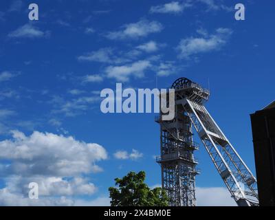 Stillgelegter Wickelturm im Ruhrgebiet, Übergang zur umweltfreundlichen Energieerzeugung REKORDDATUM NICHT ANGEGEBEN Stockfoto